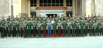 Đoàn sĩ quan Học viện Chỉ huy Tham mưu Indonesia thăm và làm việc tại Quân khu 1