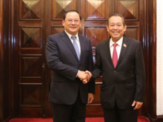 Phó Thủ tướng Trương Hòa Bình hội đàm với Phó Thủ tướng Lào