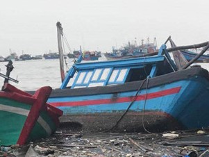 Lãnh đạo Trung Quốc gửi điện thăm hỏi Việt Nam về thiệt hại sau bão số 12