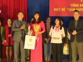 Tổng kết và trao giải cuộc thi viết về “Tấm gương Nhà giáo Việt Nam” năm 2017