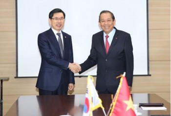 Phó Thủ tướng thường trực Trương Hòa Bình thăm Hàn Quốc