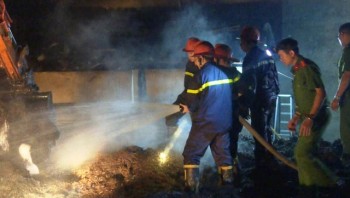 Cháy xưởng chế biến chè ở thị trấn Hùng Sơn, huyện Đại Từ