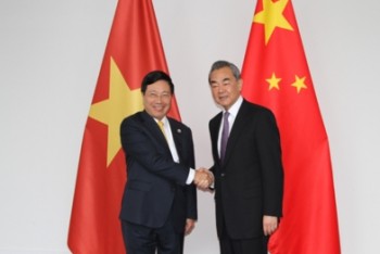 Gặp gỡ song phương giữa Bộ trưởng Ngoại giao Việt Nam-Trung Quốc
