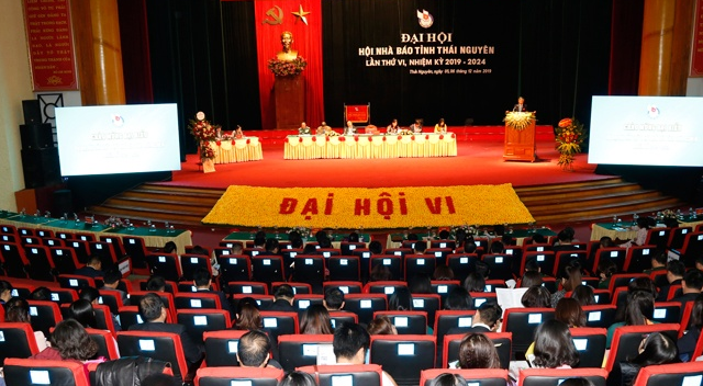 Ngày làm việc đầu tiên, Đại hội VI Hội Nhà báo tỉnh Thái Nguyên, nhiệm kỳ 2019 - 2024