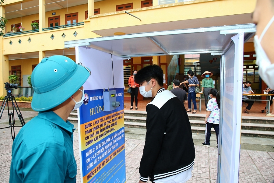 [Photo] TP Thái Nguyên thần tốc xét nghiệm SARS-CoV-2 