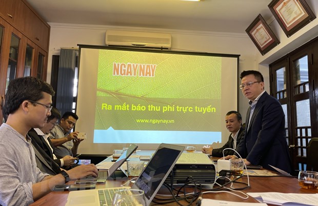 Tạp chí điện tử đầu tiên của Việt Nam tiến hành thu phí độc giả