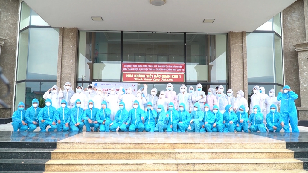 Đoàn tình nguyện y tế Thái Nguyên hoàn thành nhiệm vụ hỗ trợ y tế cho tỉnh Bắc Giang