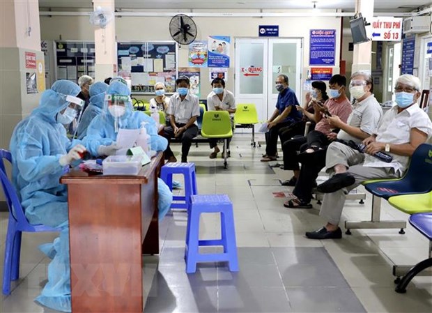 Thành phố Hồ Chí Minh: Hơn 21.000 bệnh nhân mắc COVID-19 xuất viện