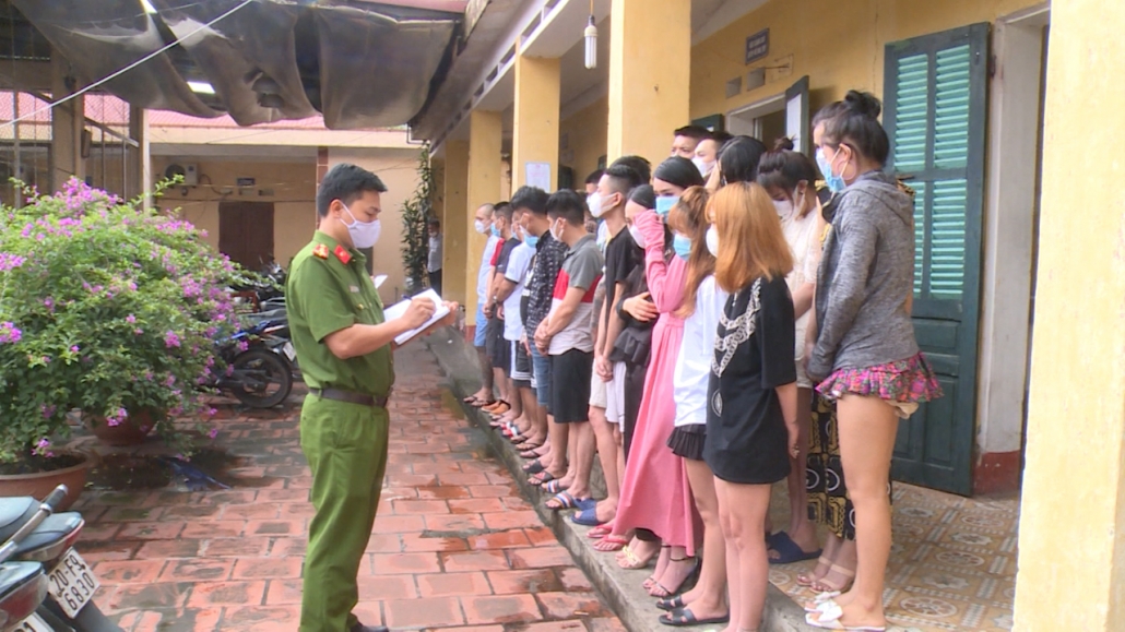 Thái Nguyên: Phát hiện 28 nam, nữ tụ tập tại khách sạn trong mùa dịch COVID–19