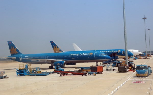 Một nhân viên kỹ thuật máy bay bị sét đánh tử vong tại sân bay Nội Bài