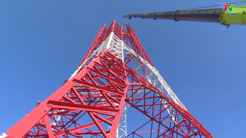 Lãnh đạo tỉnh kiểm tra tiến độ xây dựng công trình tháp Anten truyền hình Thái Nguyên