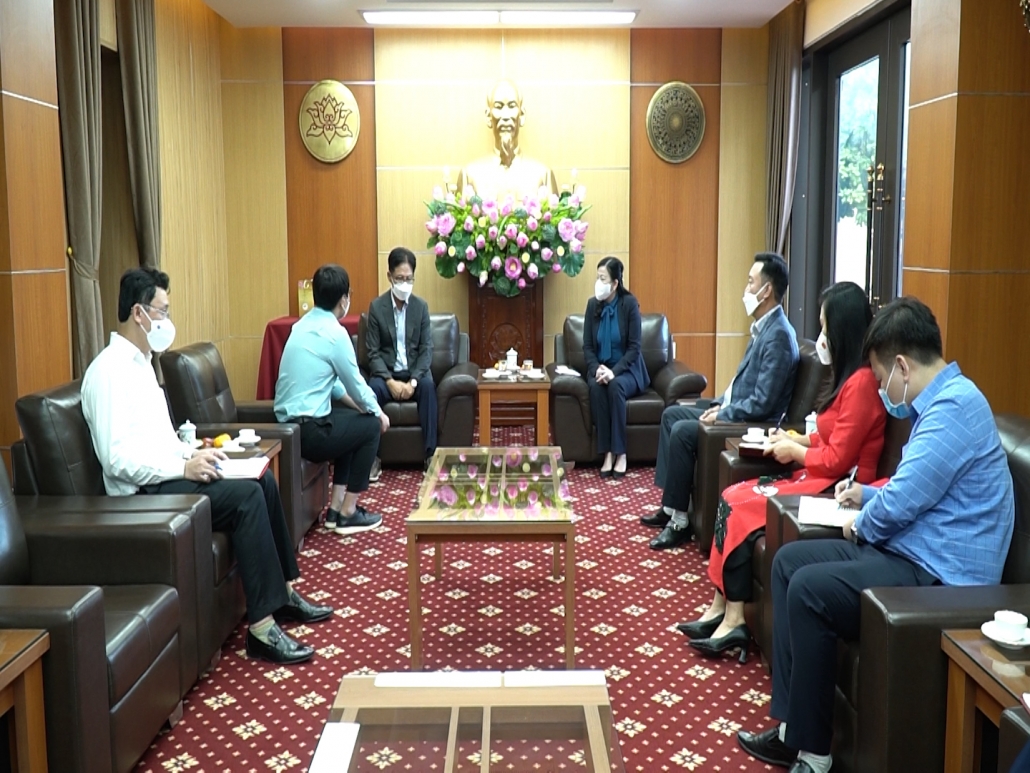 Đồng chí Bí thư Tỉnh ủy làm việc với nhà đầu tư Hàn Quốc
