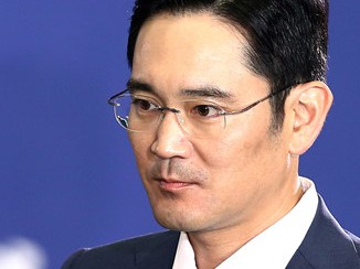 Người thừa kế Samsung là nghi phạm trong vụ bê bối tham nhũng