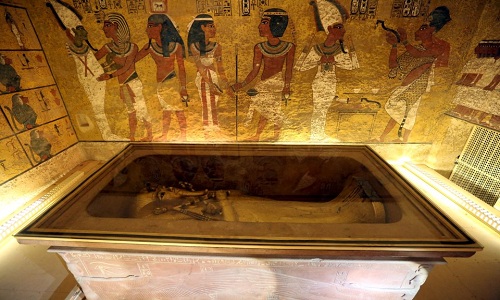 dung radar tim kiem mat that trong mo vua tutankhamun