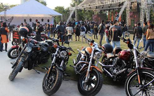 Ngày hội môtô quy tụ cả ngàn xe phân khối lớn tại Hà Nội