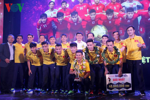 doi futsal viet nam dat giai fair play bong da cao thuong