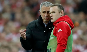 Mourinho gạch tên Rooney khỏi đội hình gặp Rostov