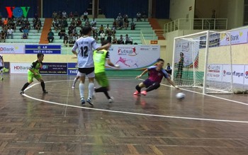 Giải Futsal HDBank 2017: Hoàng Thư Đà Nẵng vượt qua Kim Toàn Đà Nẵng