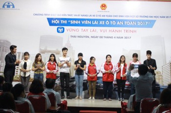 Honda Việt Nam đào tạo kỹ năng lái ôtô cho sinh viên