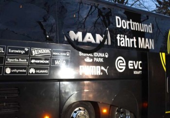 Hoãn trận đấu Borussia Dortmund gặp Monaco vì xe buýt dính nổ