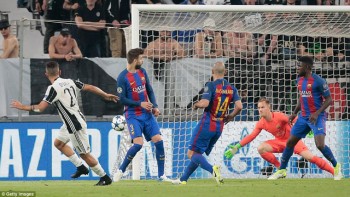 Juventus 3-0 Barcelona: Cú đúp của Dybala