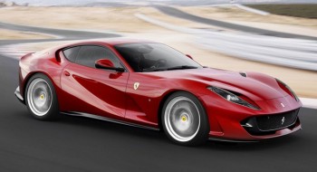 Ferrari kiên quyết không dùng tăng áp cho động cơ V12