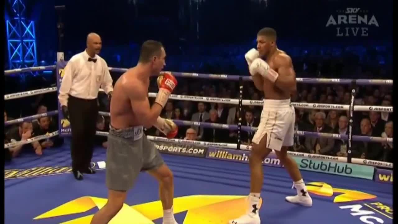 Mike Tyson: 'Trận Joshua knock-out Klitschko đã thay đổi boxing'
