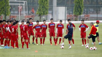 HLV Hoàng Anh Tuấn xây dựng U20 Việt Nam không có ngôi sao