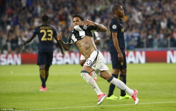 Chấm điểm trận Juventus 2-1 Monaco: Người hùng Dani Alves