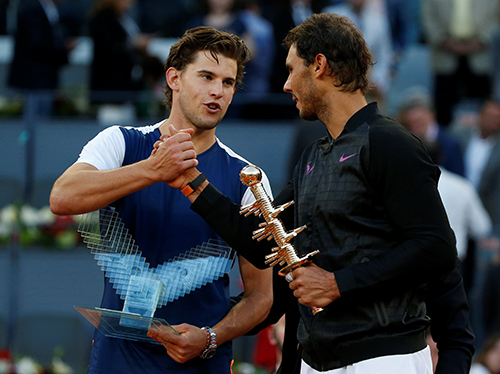Nadal vô địch Madrid Mở rộng, soán vị trí Federer trong top 4
