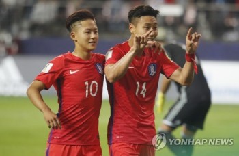 Bóng đá châu Á “rực rỡ” ở World Cup U20 nhờ… “Messi Hàn”, “Messi Nhật”