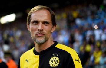 Dortmund bất ngờ sa thải HLV Tuchel
