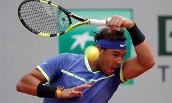 Nadal nhẹ bước vào bán kết khi đối thủ chấn thương