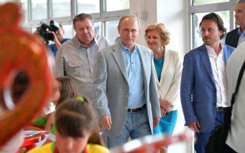 Tổng thống Nga thăm Crimea sau trừng phạt mới của Mỹ