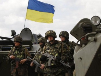 Ukraine: Lệnh ngừng bắn mới lại bị vi phạm, 2 binh sỹ thiệt mạng