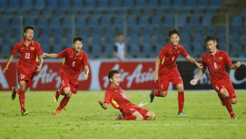 U15 Việt Nam đối đầu U15 Thái Lan ở chung kết giải U15 Đông Nam Á