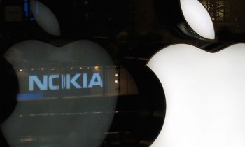 Apple trả 2 tỷ USD tiền bản quyền cho Nokia