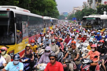 Người Việt Nam chưa thể bỏ xe máy