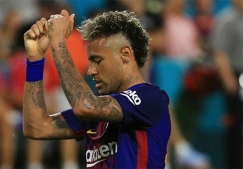 Neymar không đến Qatar kiểm tra y tế với PSG
