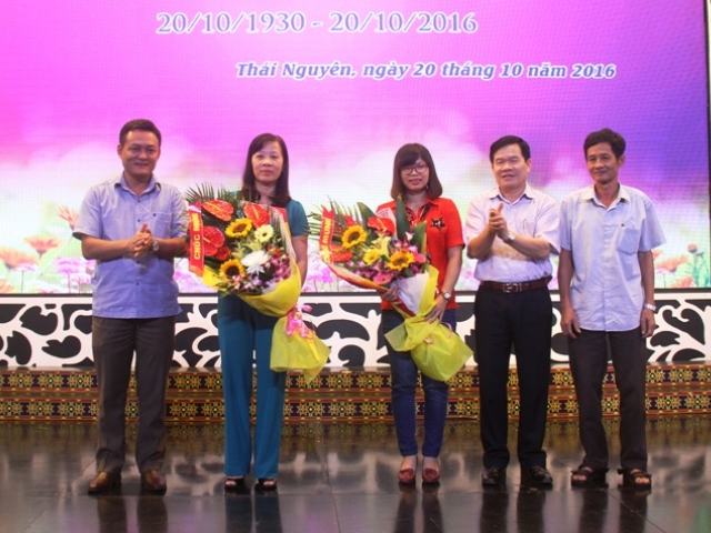 Đài PT-TH Thái Nguyên gặp mặt nữ cán bộ nhân kỷ niệm ngày 20.10