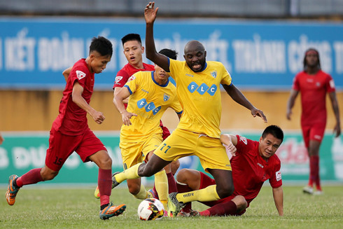 Sau vòng 20 V-League: Hà Nội bám sát Thanh Hóa, HAGL khủng hoảng
