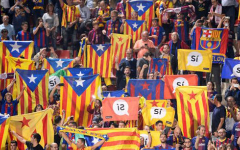 Gần nửa triệu dân Catalonia xuống đường đòi độc lập