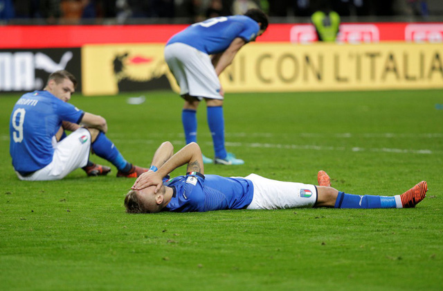 italia khong the du world cup 2018 dung khoc cho azzurri