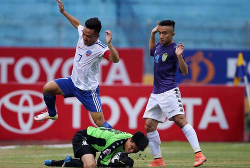 Trọng tài Thái Lan bắt trận ‘chung kết sớm’ của V-League