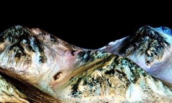 Dấu vết nước lỏng chảy trên sao Hỏa có thể không chính xác