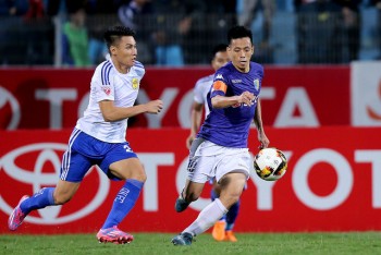 Mất ngôi vô địch V-League, Văn Quyết có khả năng mất Quả bóng vàng