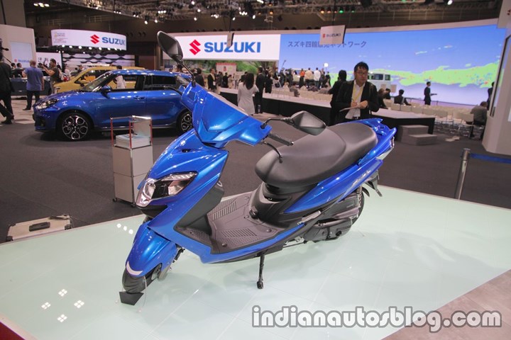 Suzuki ra mắt chiếc xe tay ga thể thao 125cc cho thị trường Ấn Độ