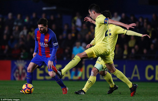 Messi giúp Barcelona may mắn giành điểm tại El Madrigal