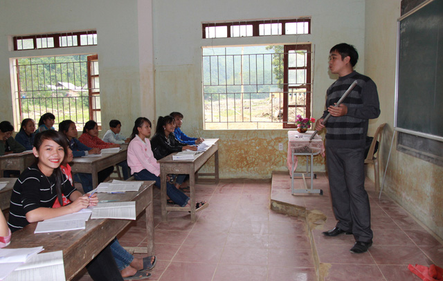 Nghệ An: Trường không tuyển đủ học sinh, giáo viên không có quà Tết