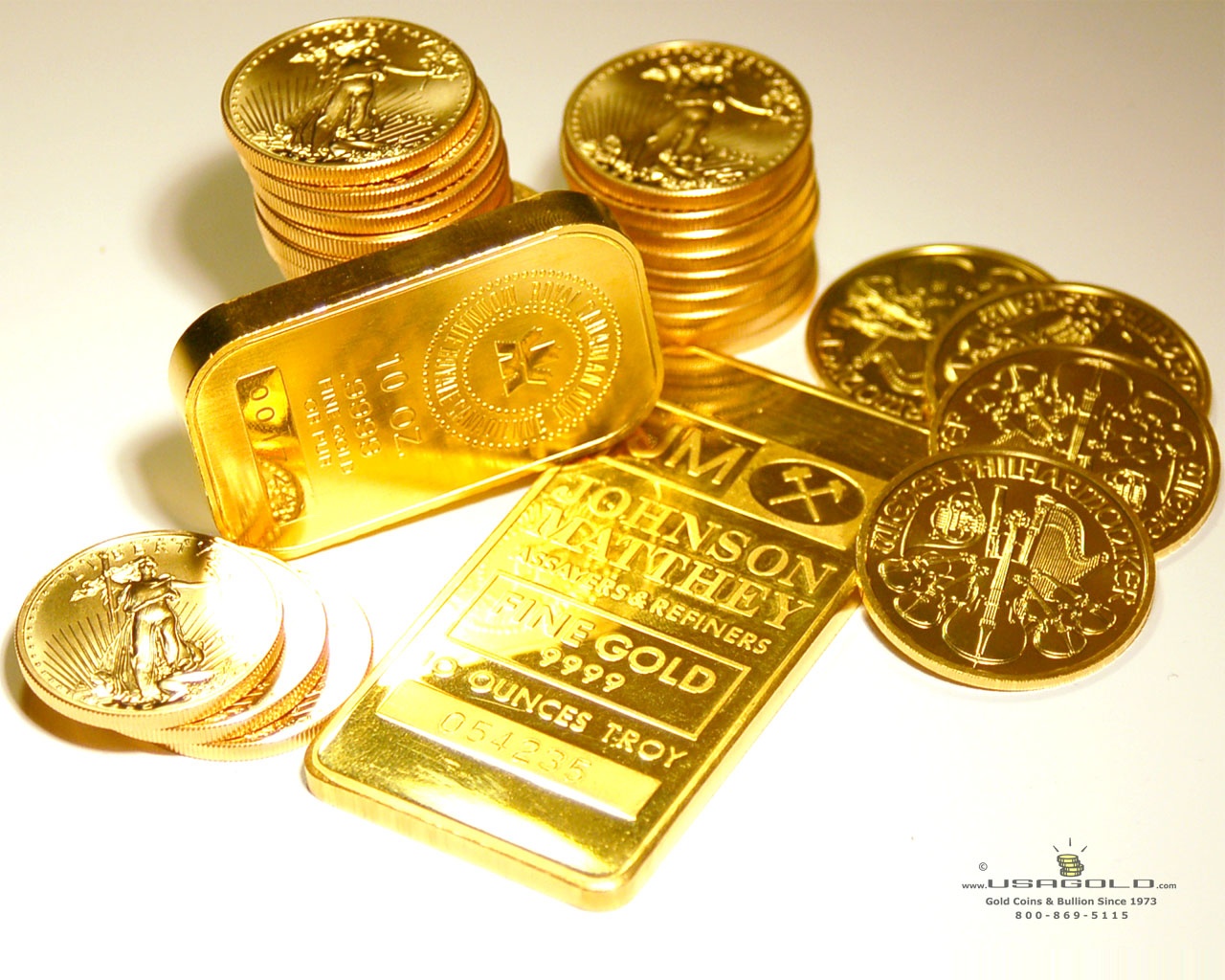 Giá vàng đang giữ ổn định ở mức cao